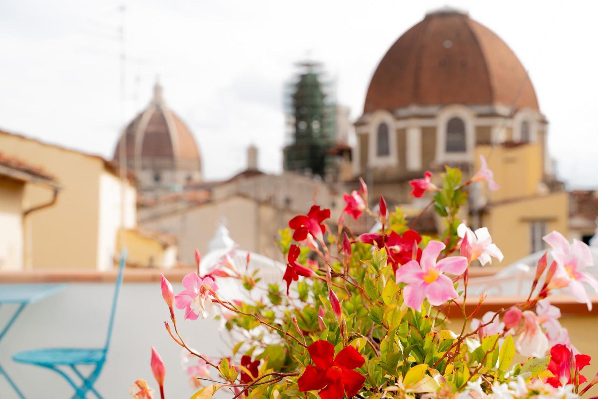 View Boutique - Milu Holidays Florenz