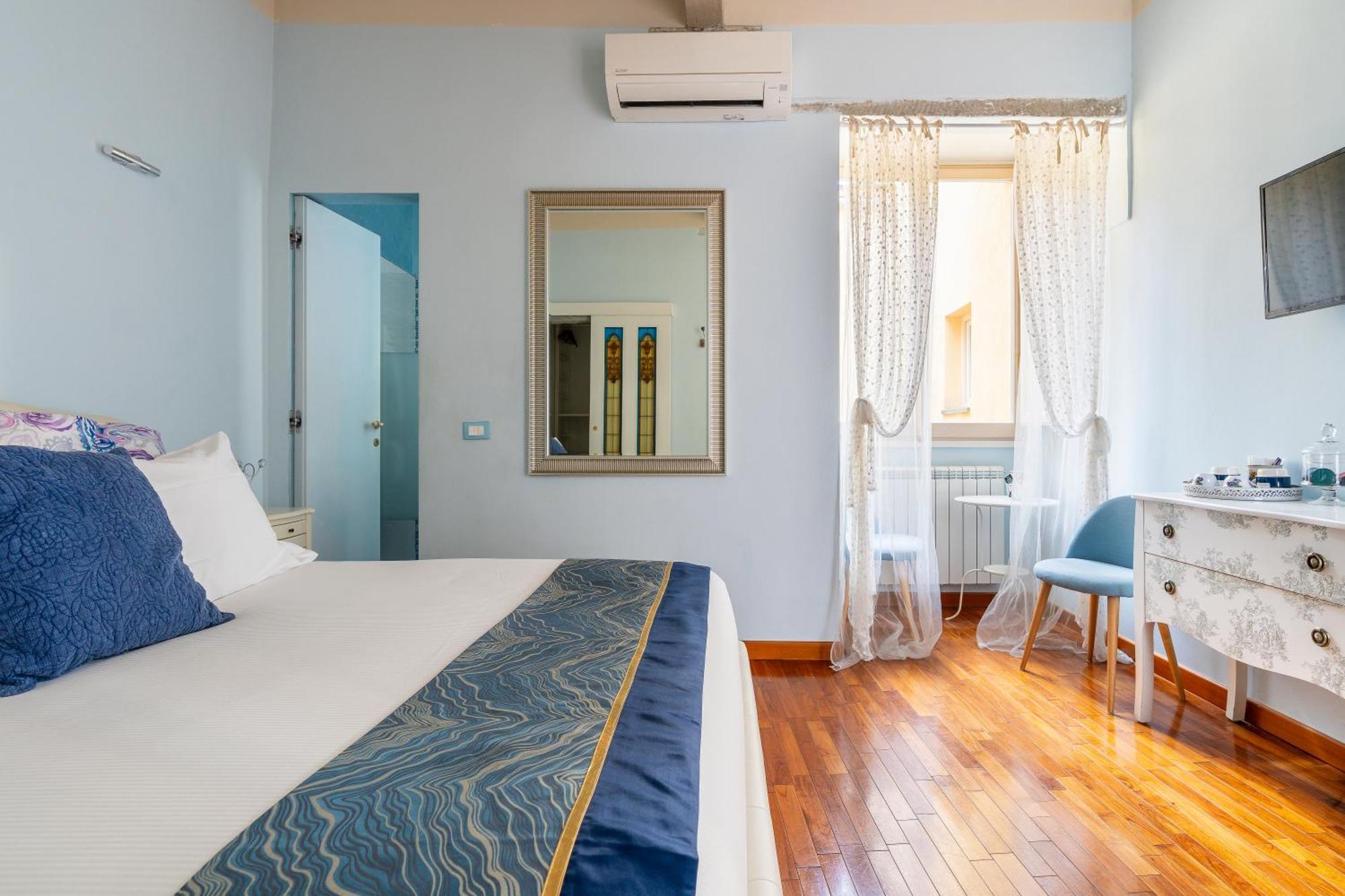 View Boutique - Milu Holidays * Florenz